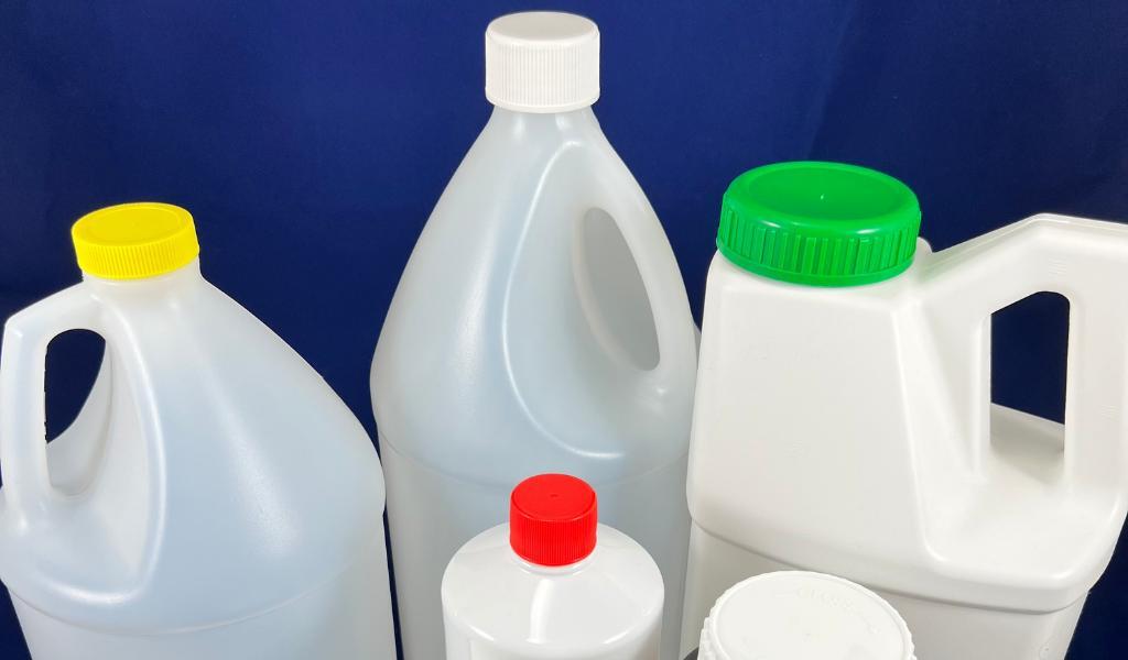 Custom plastic closures with precise bottle compatibility